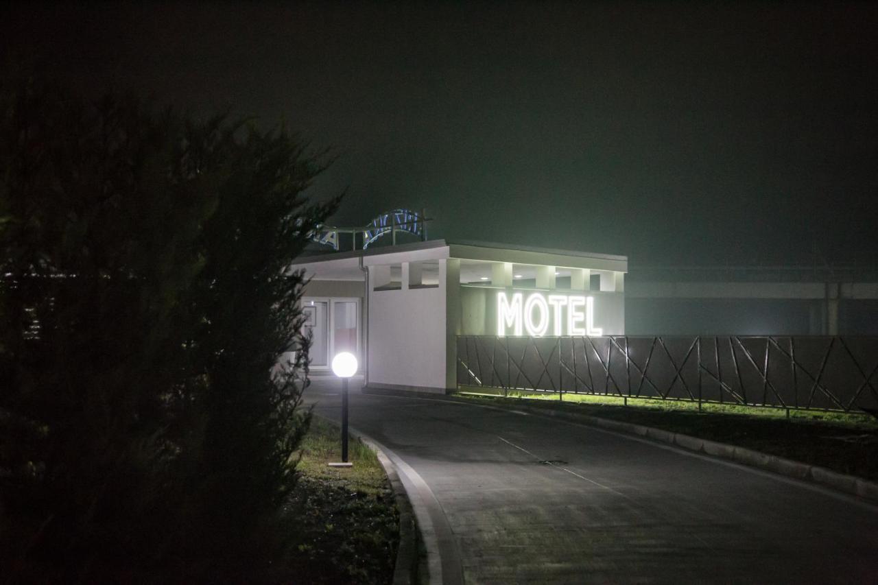 Arizona Motel Castel Volturno Exterior photo
